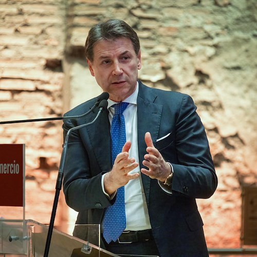 Giuseppe Conte<br />&copy; Giuseppe Conte