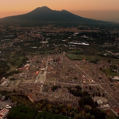 Risparmio energetico, 16 febbraio Pompei si “illumina di meno”