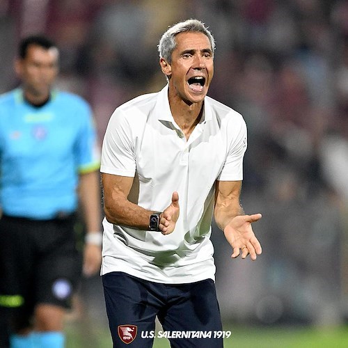 Paulo Sousa<br />&copy; U.S. Salernitana 1919