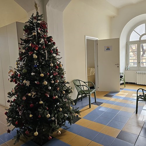 Salerno, per l'inverno riapre il dormitorio “Don Tonino Bello” a Piazza San Francesco