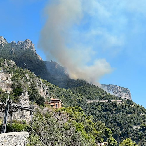 Incendio Maiori<br />&copy; Massimiliano D’Uva