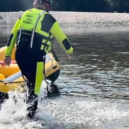 Vigili del fuoco nel fiume Serchio<br />&copy; Vigili del fuoco