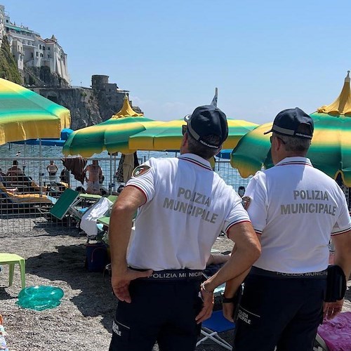 ad Amalfi due nuovi agenti di Polizia Municipale per la vigilanza di spiagge e approdi