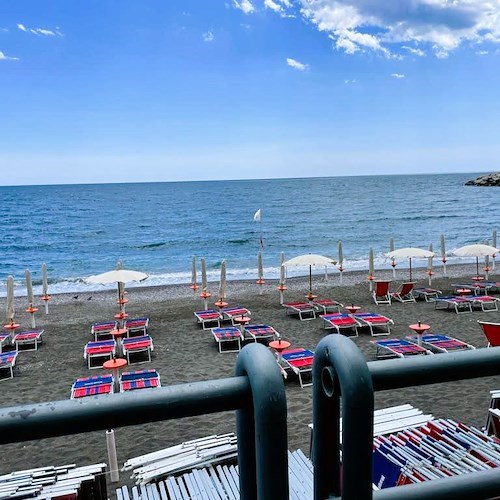 Spiaggia attrezzata a Maiori<br />&copy; Maria Abate