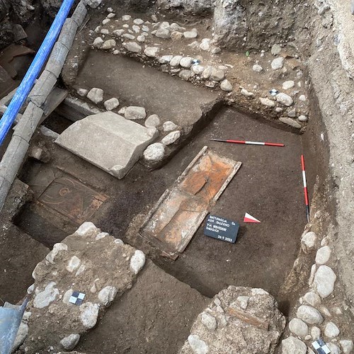 Una necropoli di età romana scoperta nel centro urbano di Battipaglia