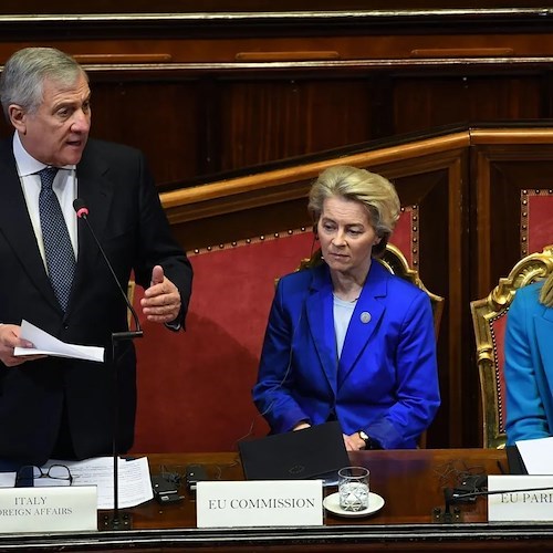 Antonio Tajani, ministro degli Esteri con von der Leyen e Metsola<br />&copy; pagina FB Antonio Tajani