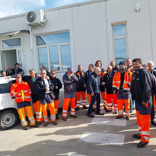 Vertenza rifiuti a Capaccio Paestum: finalmente gli operatori ottengono le spettanze arretrate