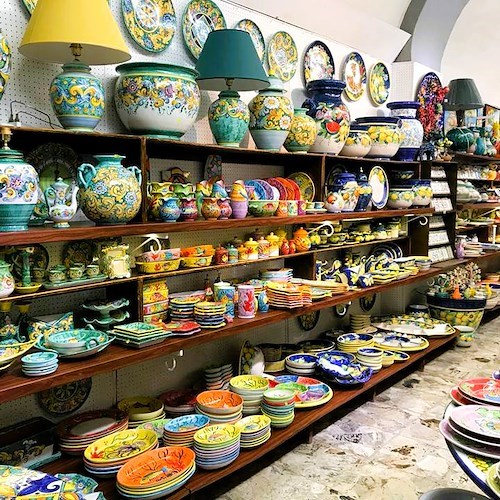 Ceramica di Vietri<br />&copy; Vietri Art