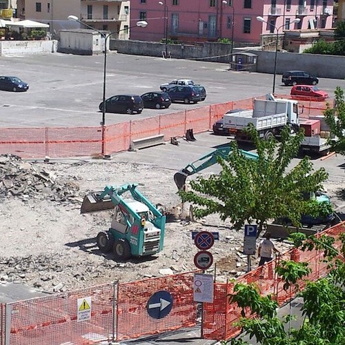 I lavori in Piazza Amabile